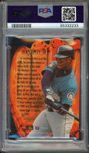 Load image into Gallery viewer, 1994 Flair Hot Gloves #3 Ken Griffey Jr. Auto HOF Seattle Mariners PSA 9 Auto 10
